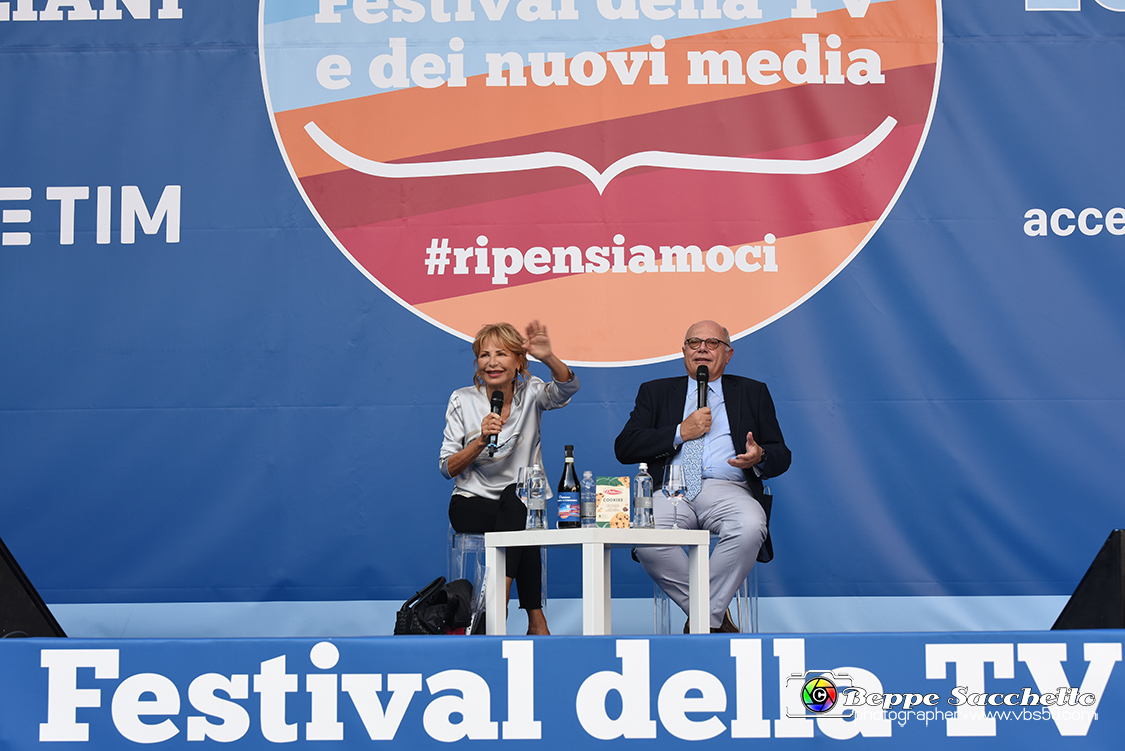 VBS_7932 - Lilli Gruber intervista Massimo Galli Infettivologo.jpg